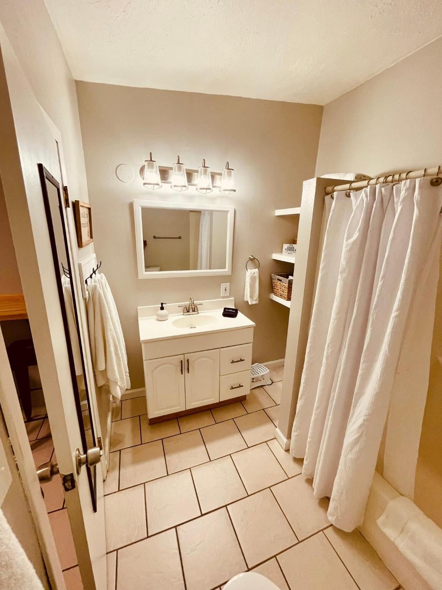 Iona Mercantile Bnb Rigby Buitenkant foto